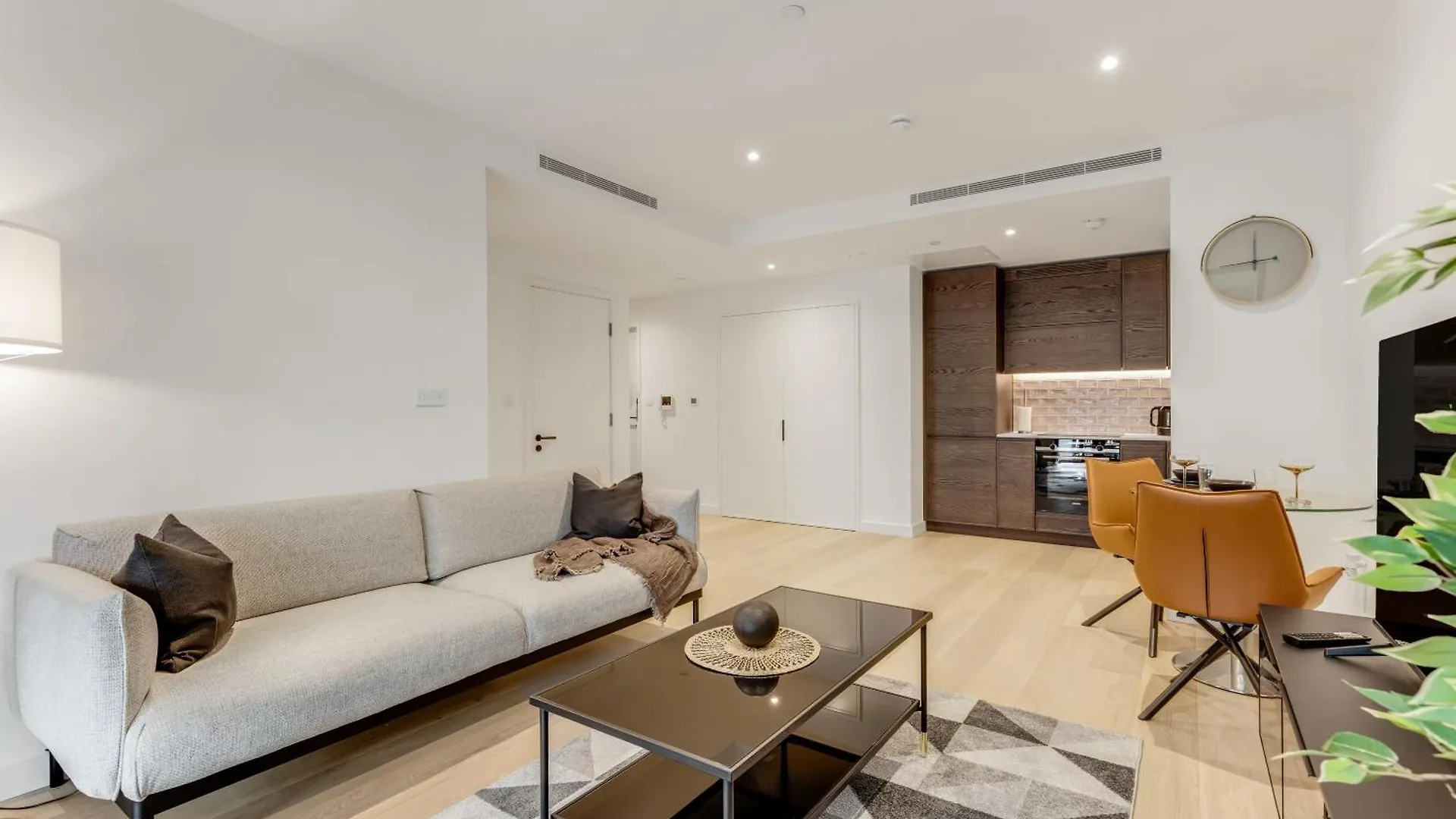 The Transit Apartment London